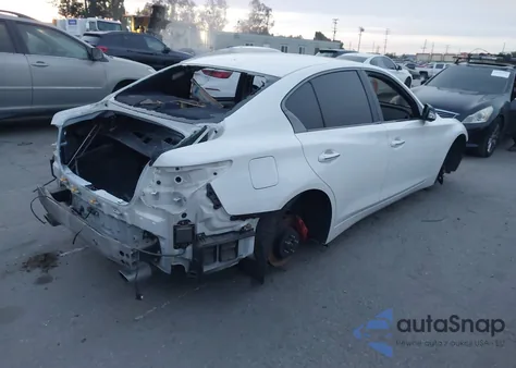 2021 Infiniti Q50 Red Sport 400 z USA, uszkodzony, nr VIN JN1FV7DPXMM850649